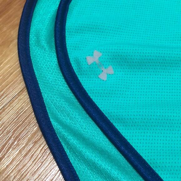 Under Armour Green Semi-Fitted Shorts - Picture 3 of 9